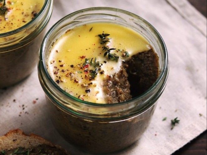 Vegan Mushroom Pâté with Thyme