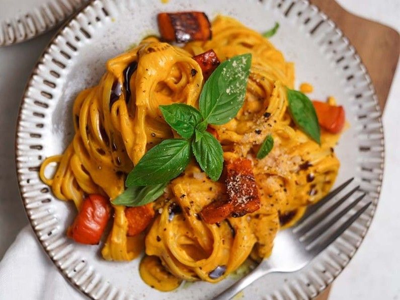Pasta with Roasted Hokkaido Pumpkin Sauce