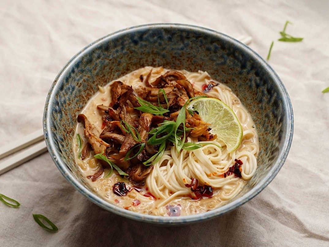 Peanut Soup with Oyster Mushrooms